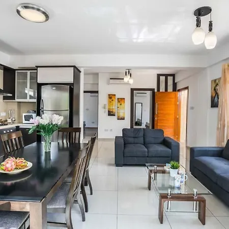 Villa In Sleeps 6 Includes Swimming Pool Air Con And Wifi 6